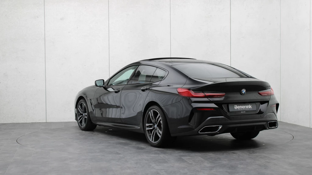 BMW 8 Serie – foto 4