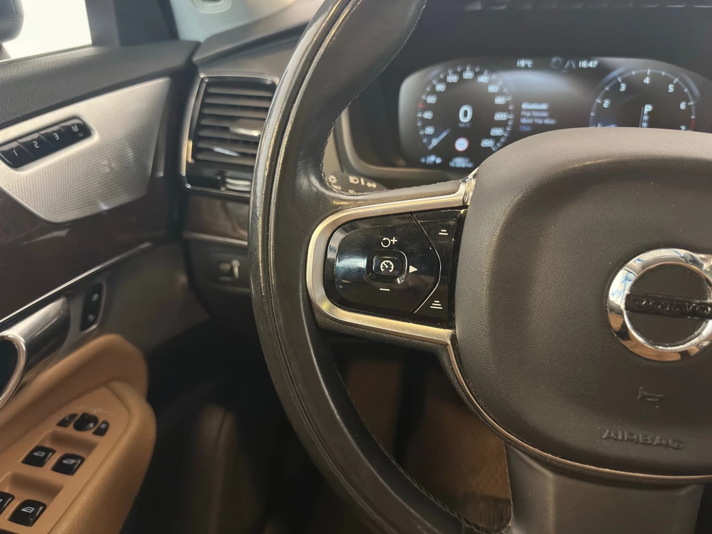 Volvo XC90 – foto 21