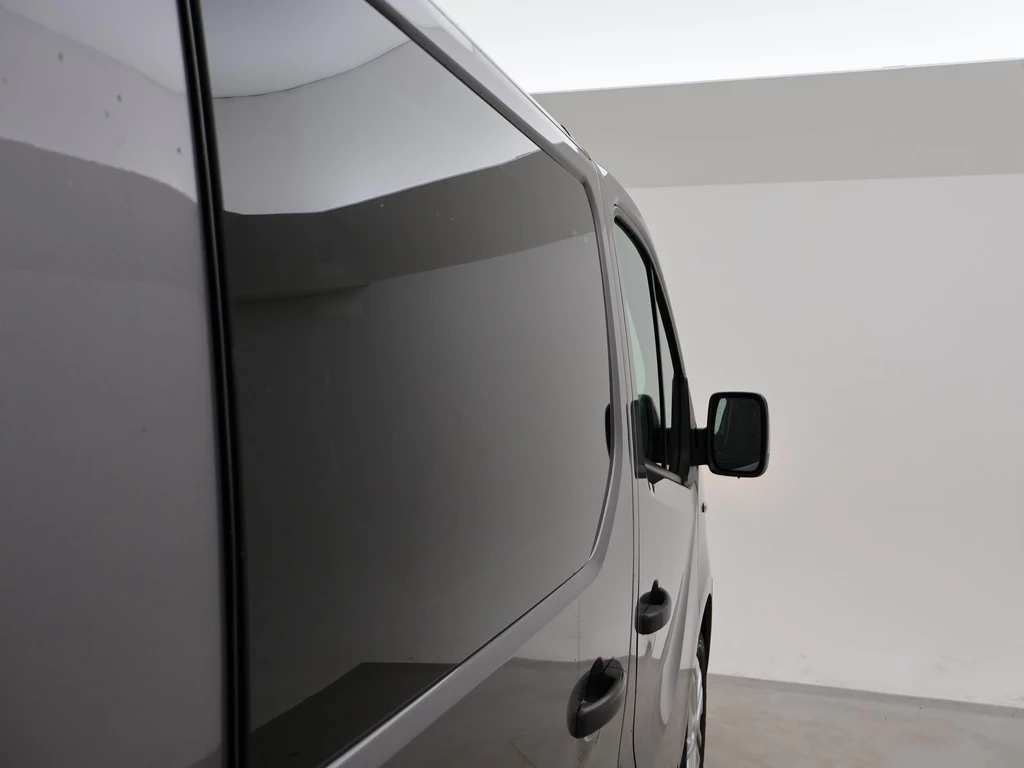 Renault Trafic – foto 11