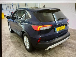 Ford Kuga – thumbnail 3
