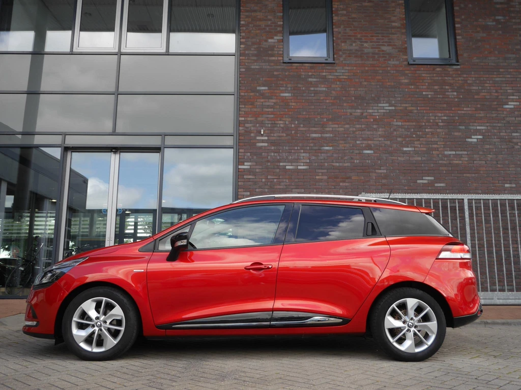 Renault Clio – foto 1