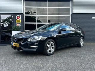 Volvo V60 – thumbnail 1