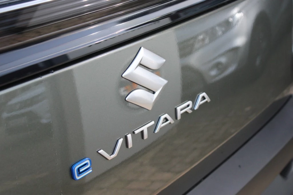 Suzuki e Vitara – foto 11
