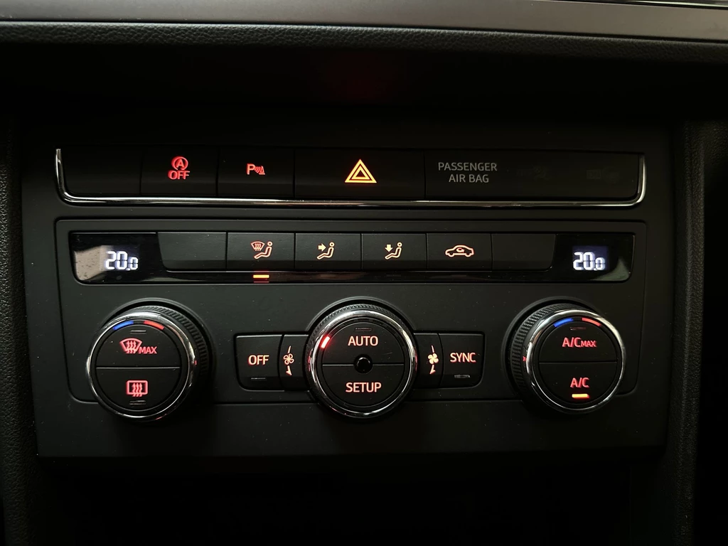 SEAT Leon – foto 25
