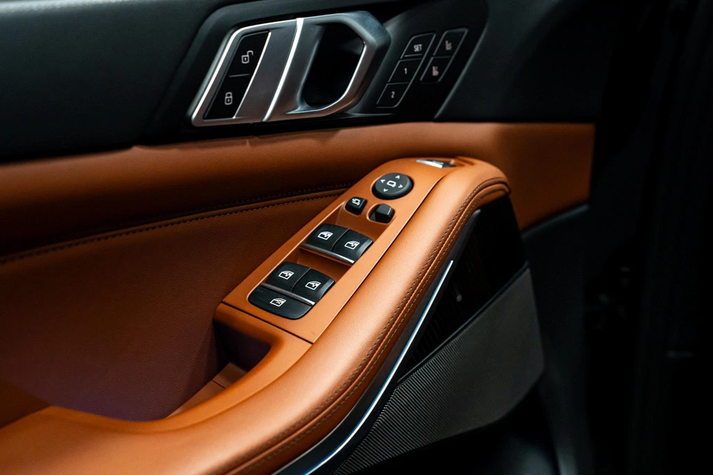 BMW X5 – foto 11