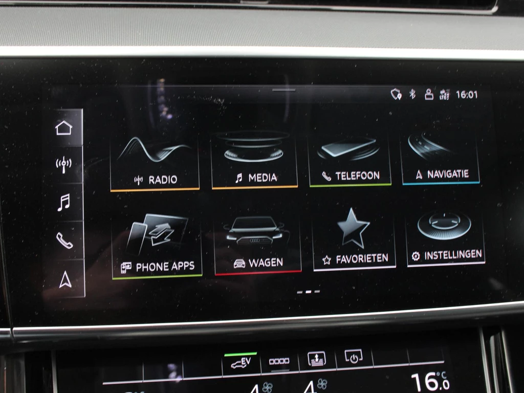 Audi A8 – foto 13