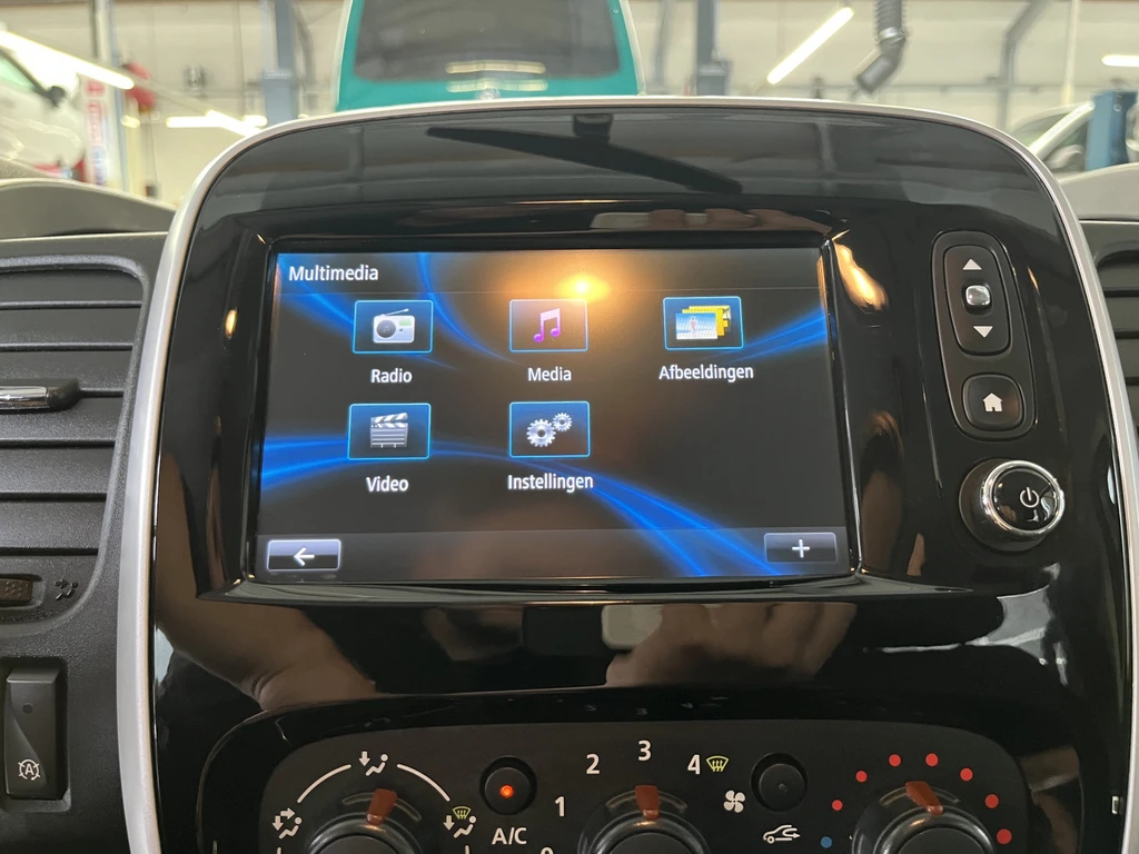 Renault Trafic – foto 36