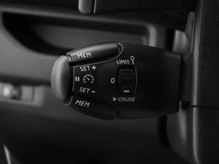 Opel Vivaro – thumbnail 17