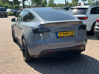 Tesla Model Y – thumbnail 2