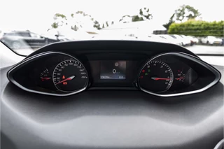Peugeot 308 – thumbnail 13