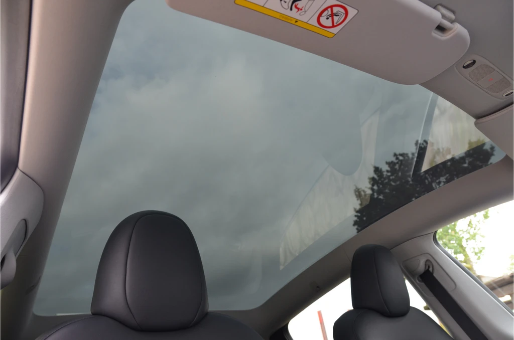 Tesla Model Y – foto 6