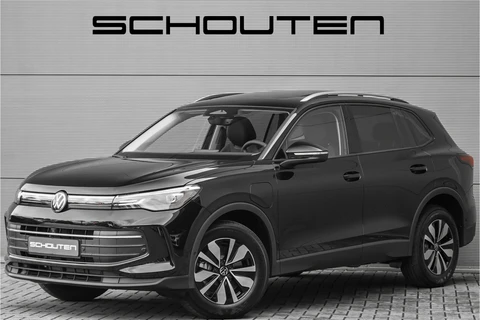 Volkswagen Tiguan 1.5 eHybrid Life IQ Pano Winterpack 360° Trekhaak ACC