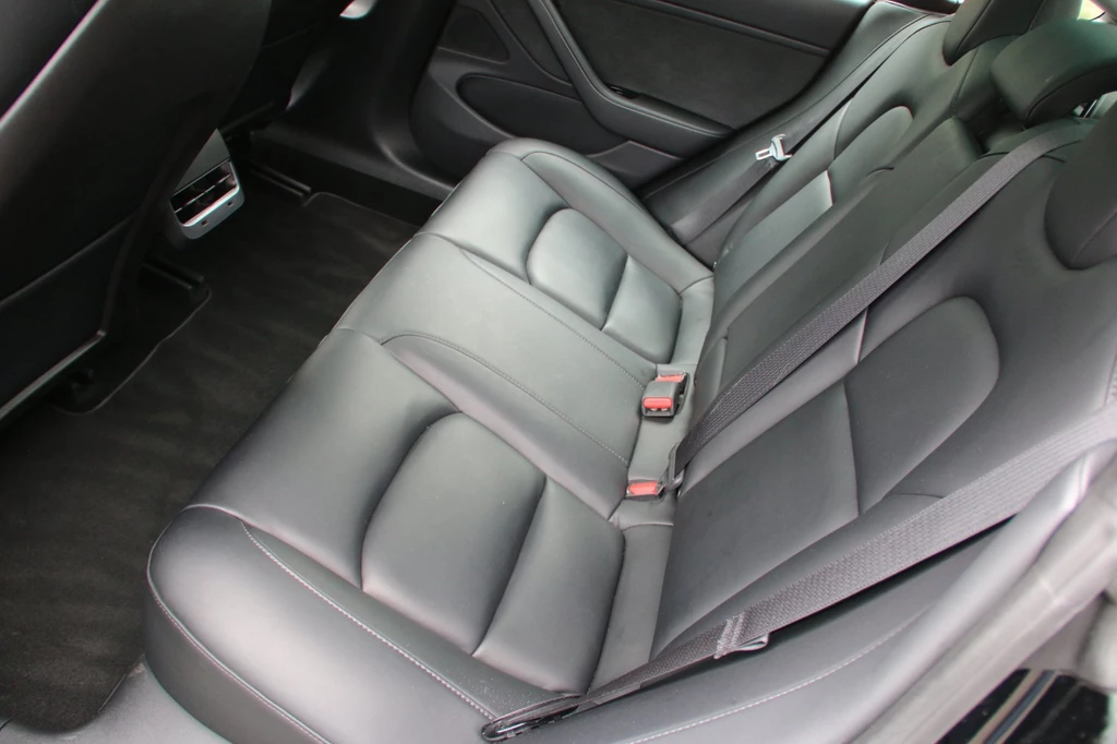 Tesla Model 3 – foto 18
