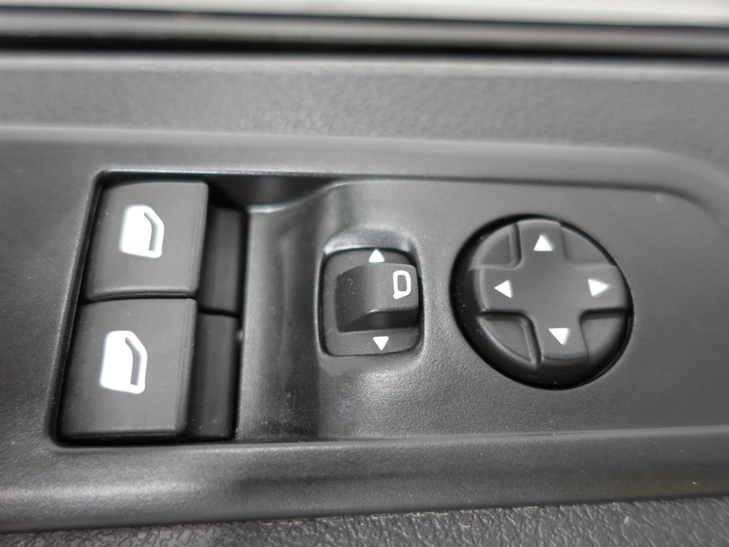 Opel Vivaro – foto 16