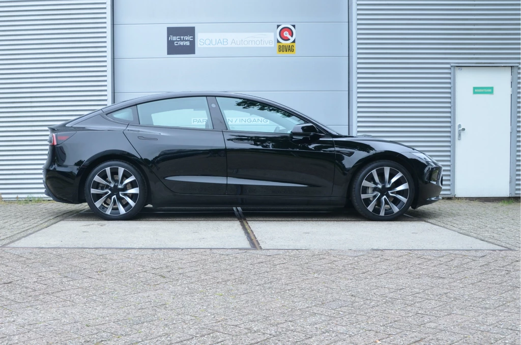 Tesla Model 3 – foto 4