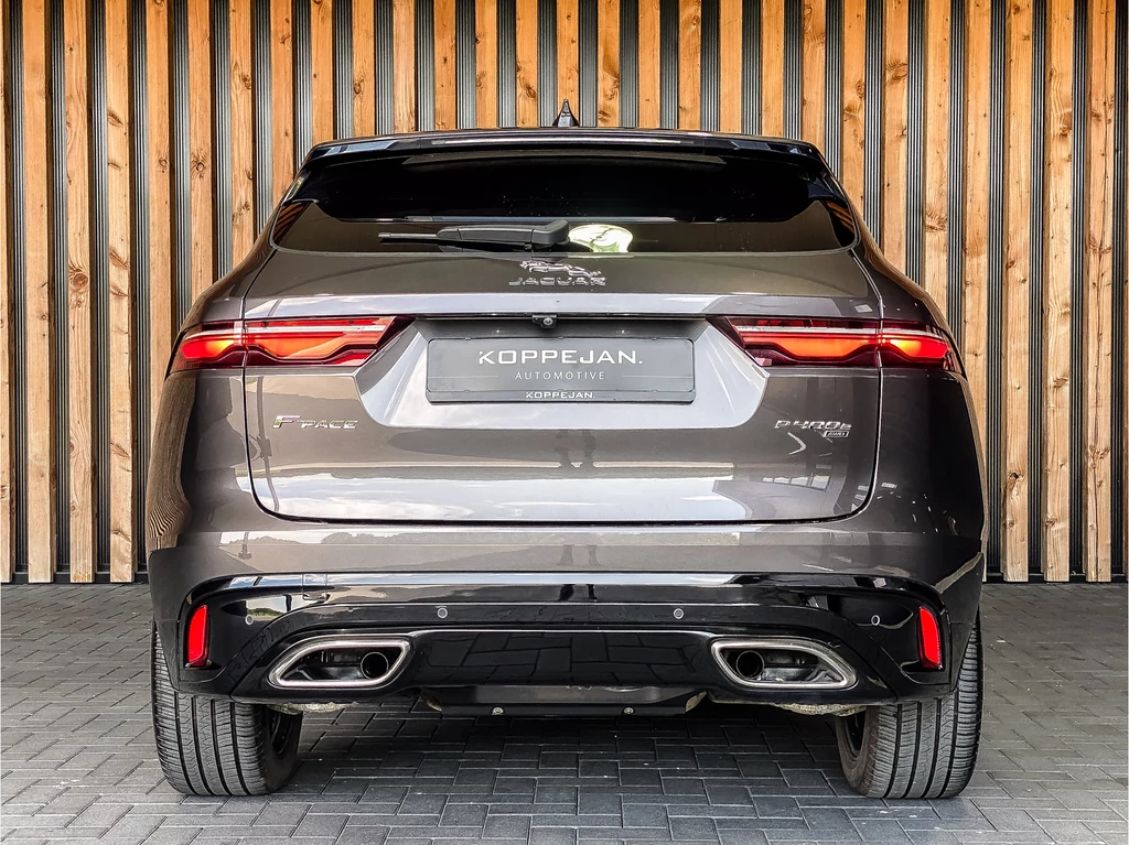 Jaguar F-PACE – foto 7