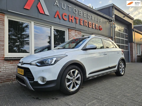 Hyundai I20 1.0 T-GDI Comfort Trekhaak! Airco! Cruise Control! Nette Auto!