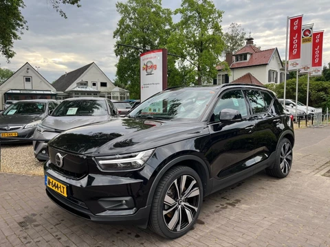 Volvo XC40 RECHARGE P8 AWD 408PK (SOH 89%) / SCHUIFDAK / CARPLAY / TREKHAAK / 20'' LM-VELGEN / DAB / LED / CAMERA / KEYLESS / ADAP. CRUISE