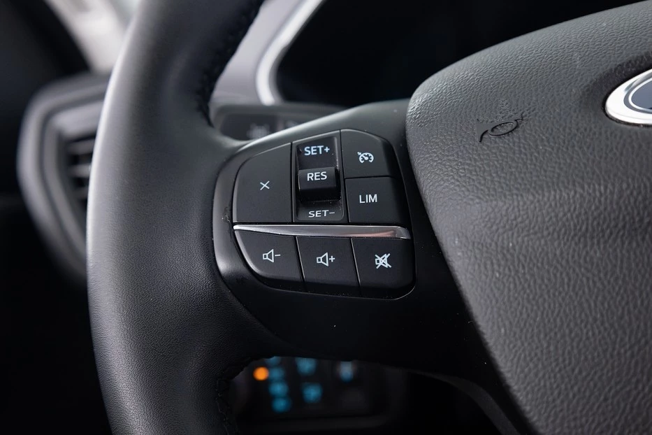 Ford Kuga – foto 19
