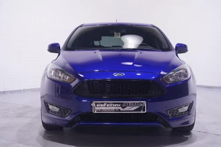 Ford Focus – thumbnail 11