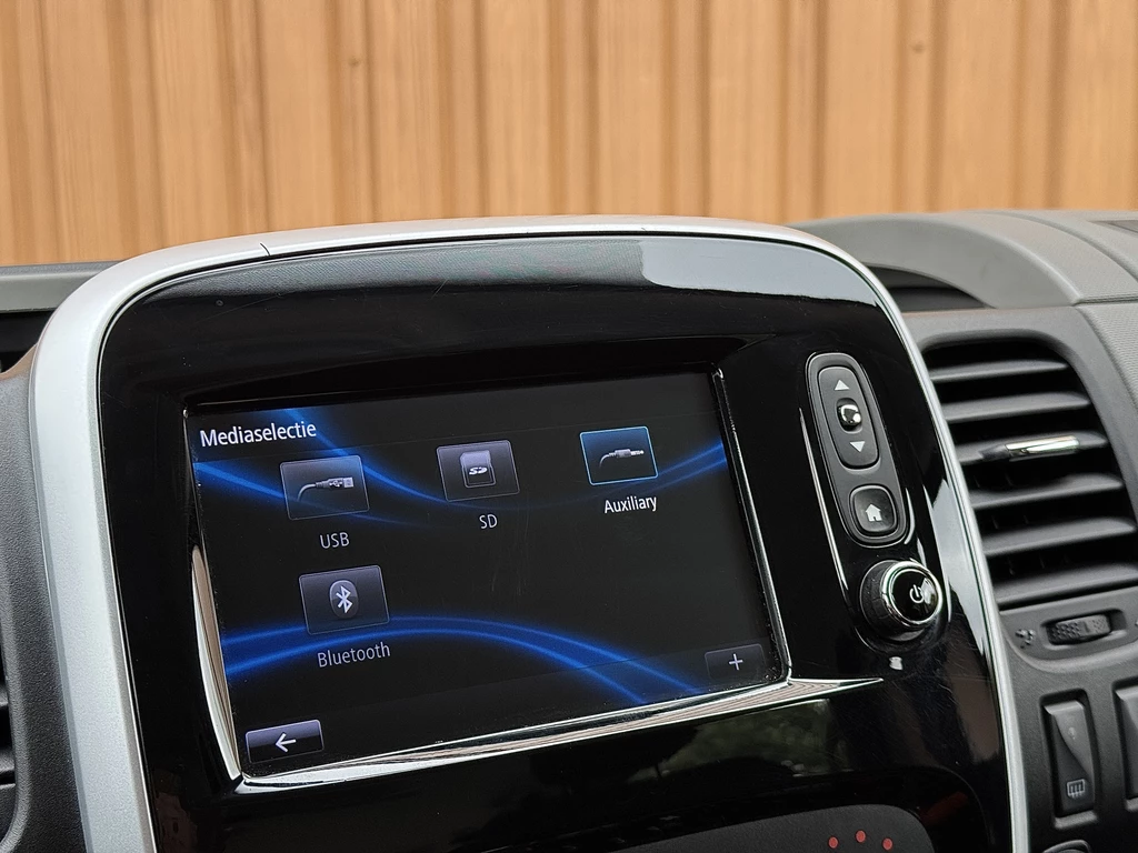 Renault Trafic – foto 17