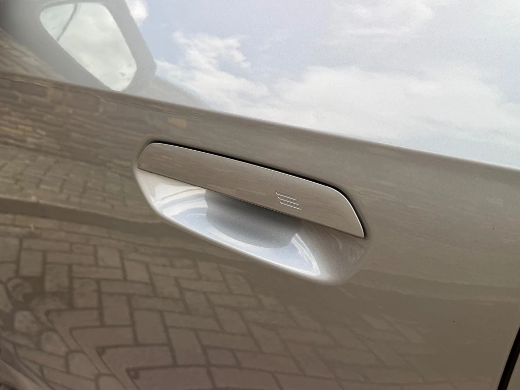 BMW iX1 – foto 17