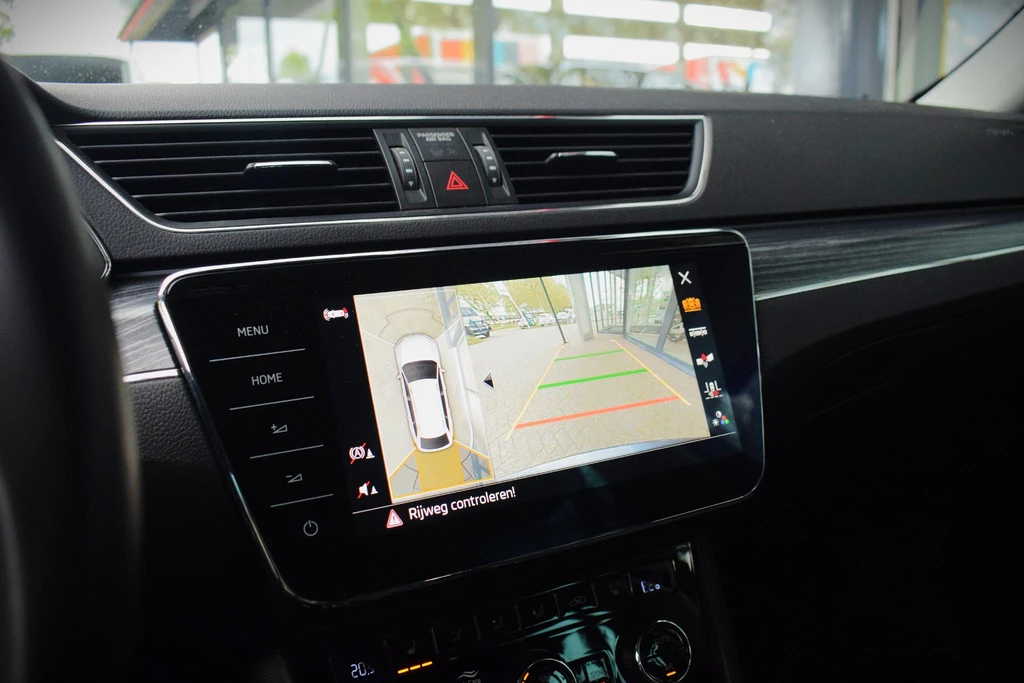 Škoda Superb – foto 25