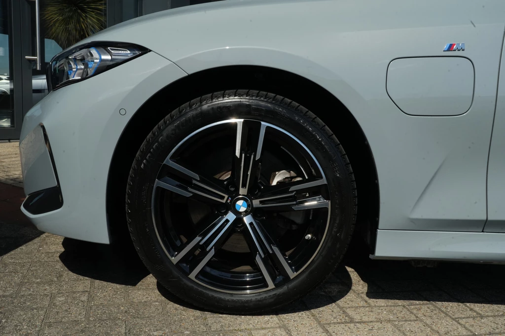 BMW 3 Serie – foto 9