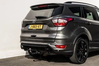 Ford Kuga – thumbnail 8
