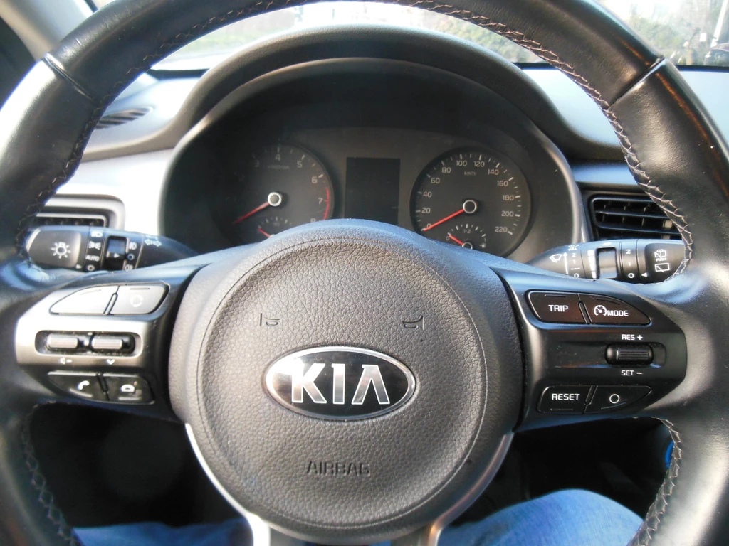 Kia Stonic – foto 11