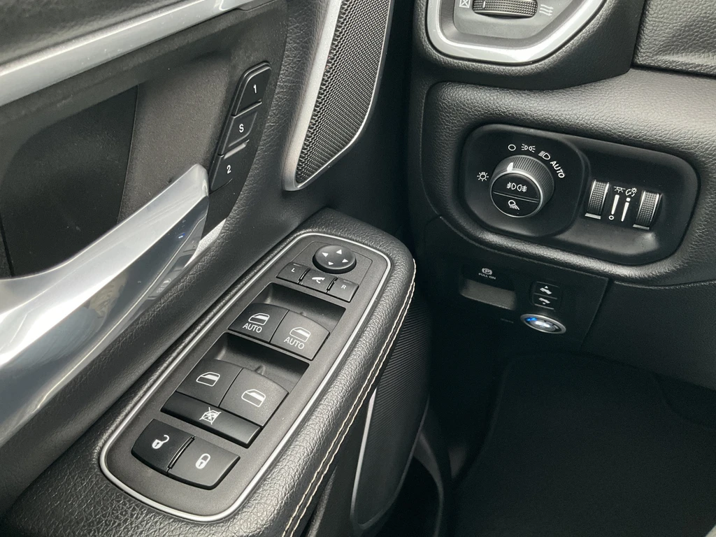 Dodge Ram 1500 – foto 31