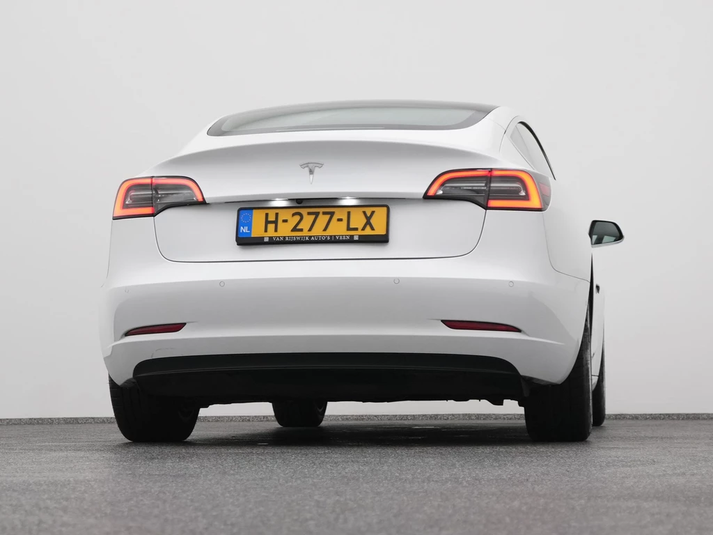 Tesla Model 3 – foto 9