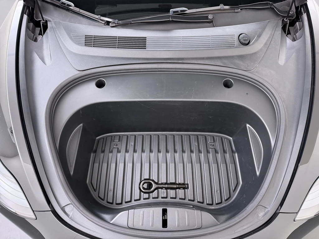 Tesla Model 3 – foto 18