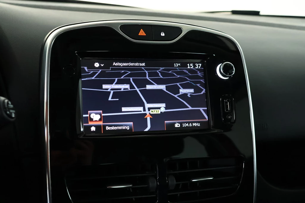 Renault Clio – foto 16
