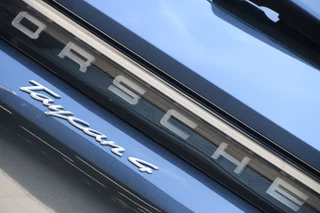 Porsche Taycan – thumbnail 6