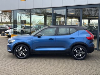 Volvo XC40 – thumbnail 2