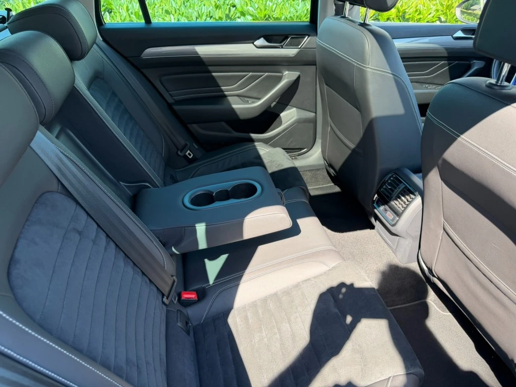 Volkswagen Passat – foto 18