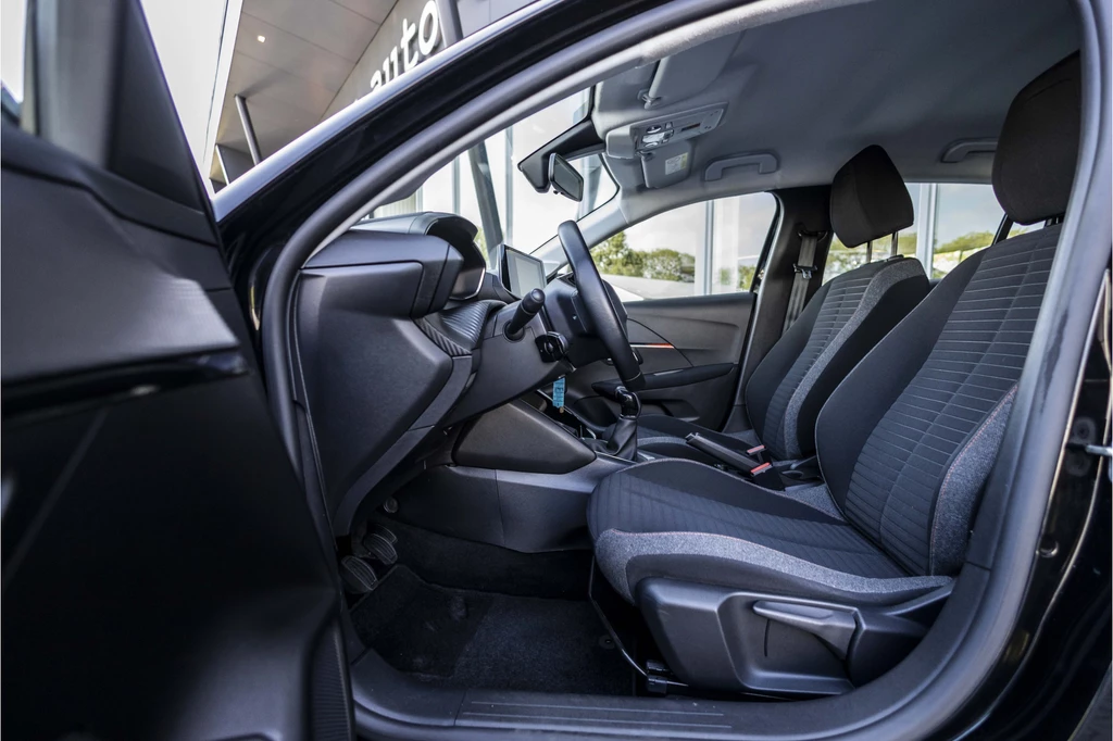 Peugeot 208 – foto 14