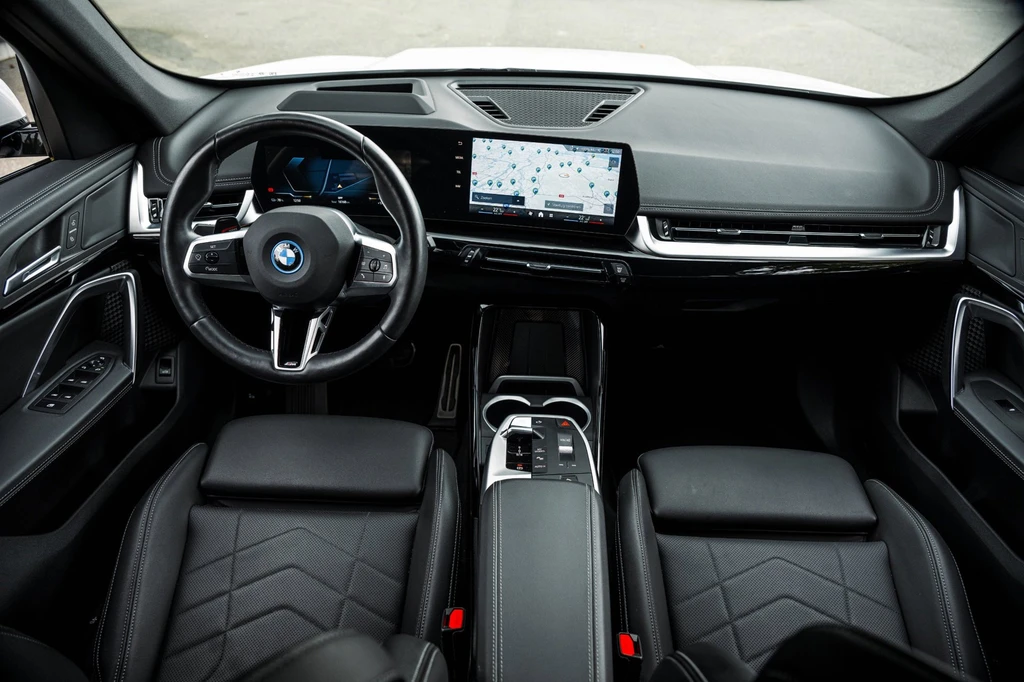 BMW iX1 – foto 28