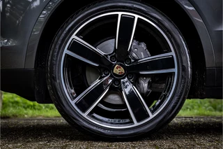 Porsche Cayenne – thumbnail 19
