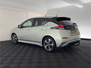 Nissan Leaf – thumbnail 2