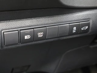 Toyota Corolla Touring Sports – thumbnail 40