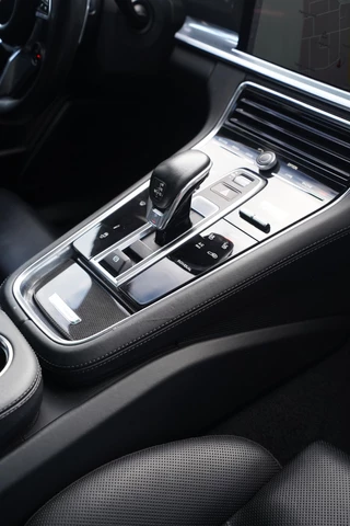 Porsche Panamera – thumbnail 67
