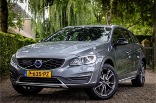 Volvo V60 – thumbnail 1