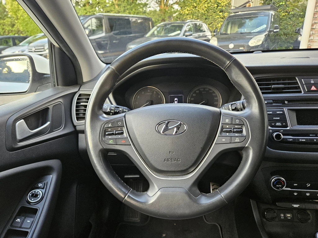 Hyundai i20 – foto 11