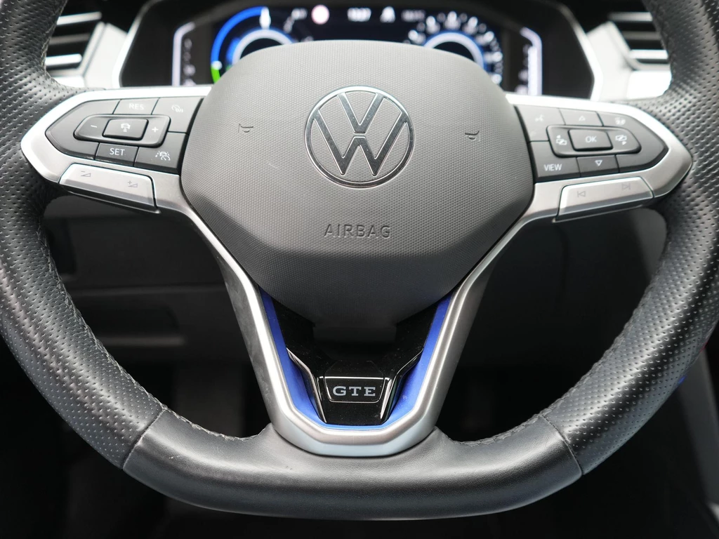 Volkswagen Passat – foto 17