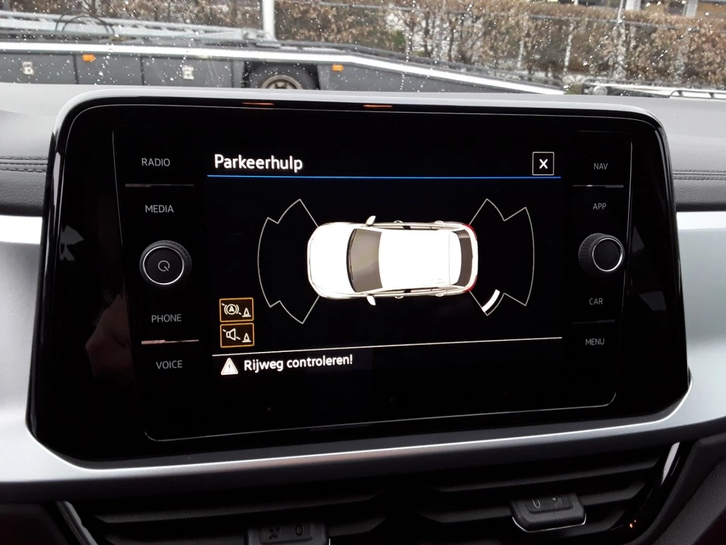 Volkswagen T-Roc – foto 14