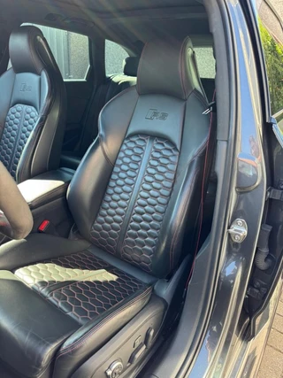 Audi RS4 – thumbnail 11