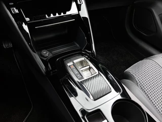 Peugeot 208 – thumbnail 24