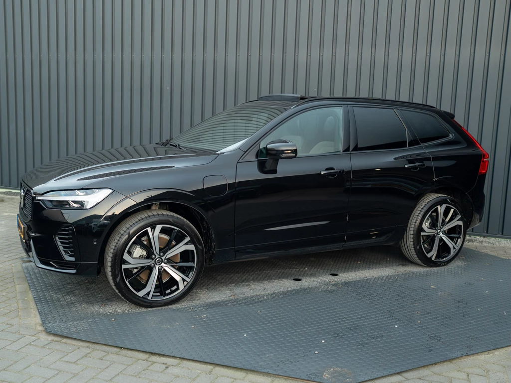 Volvo XC60 – foto 2